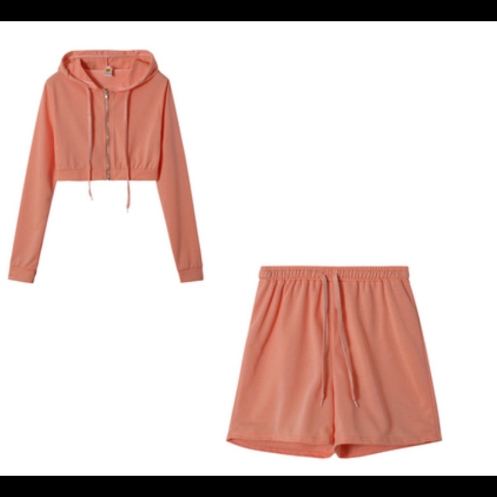 Zip up crop top hoodie with shorts set